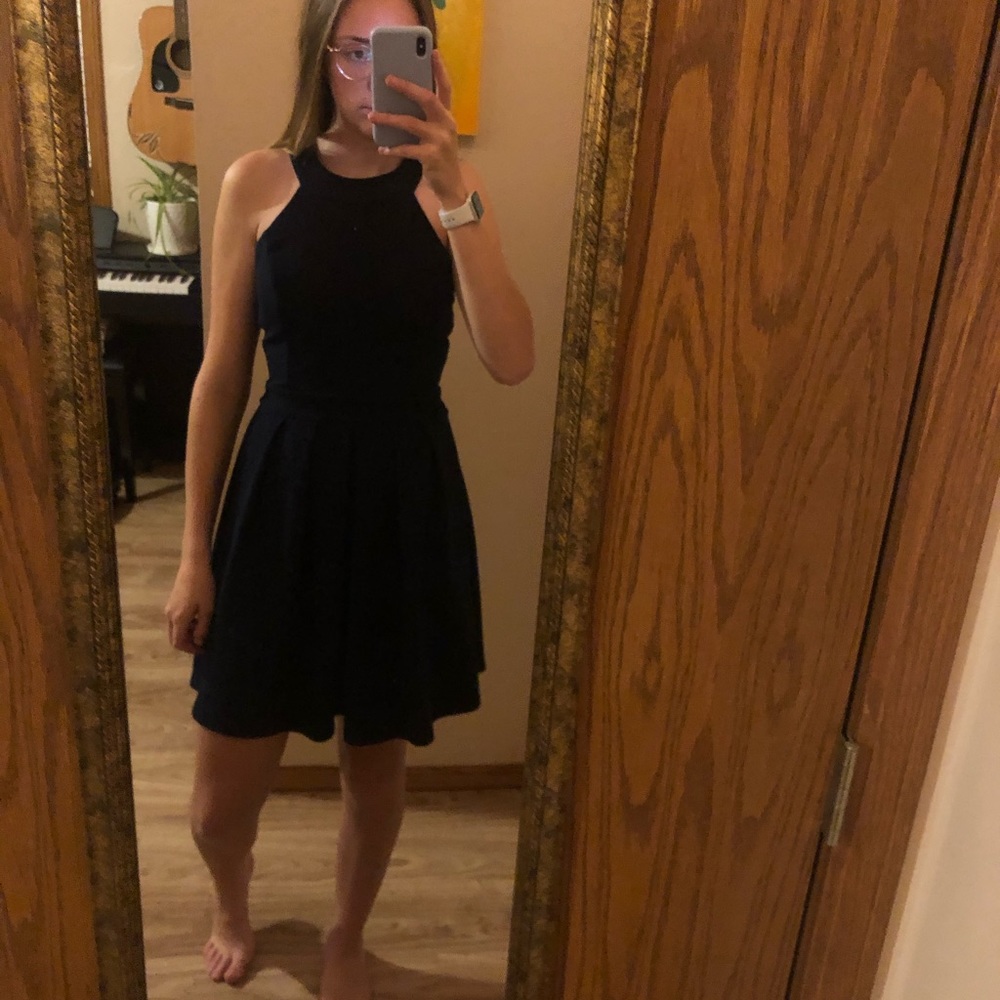 Navy flowy dress with bow on back